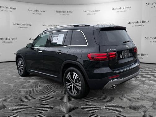 2026 Mercedes-Benz GLB 250 Base 4MATIC