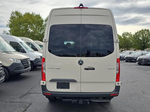 2026 Mercedes-Benz Sprinter 2500 