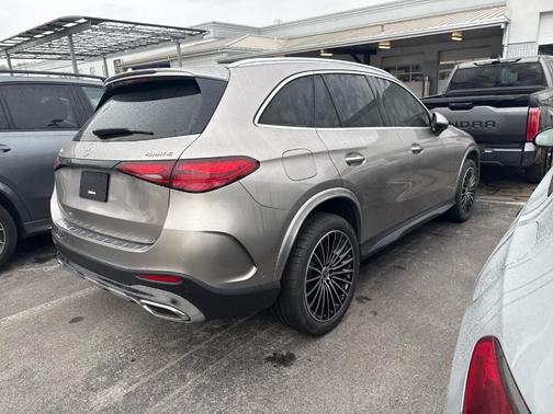 2023 Mercedes-Benz GLC 300 Base 4MATIC