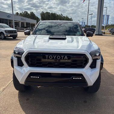 2025 Toyota Tacoma Hybrid TRD PRO HYBRID 5 BED NATL
