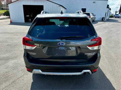 2023 Subaru Forester Touring