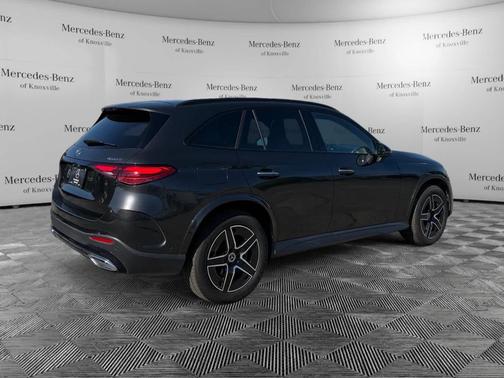 Graphite Gray Metallic 2025 Mercedes-Benz GLC 300 Base 4MATIC
