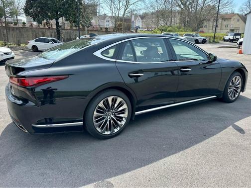 2023 Lexus LS 500 Base