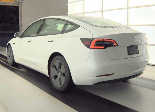 Pearl White Multi 2023 Tesla Model 3 Base