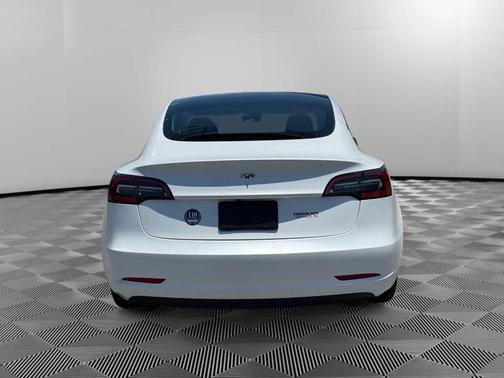 Pearl White Multi 2023 Tesla Model 3 Base