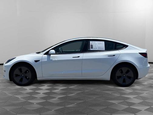 Pearl White Multi 2023 Tesla Model 3 Base