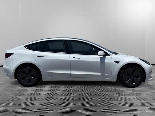 Pearl White Multi 2023 Tesla Model 3 Base