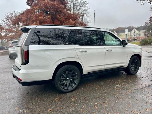 2023 Cadillac Escalade Sport Platinum