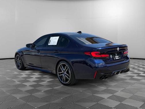 Tanzanite Blue II Metallic 2023 BMW M5 Base