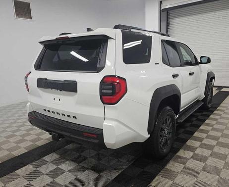 Ice 2025 Toyota 4Runner SR5