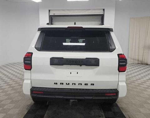 Ice 2025 Toyota 4Runner SR5