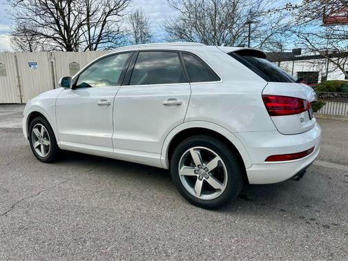2015 Audi Q3 2.0T Premium Plus
