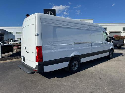 2025 Mercedes-Benz Sprinter 2500 170 WB High Roof Extended Cargo