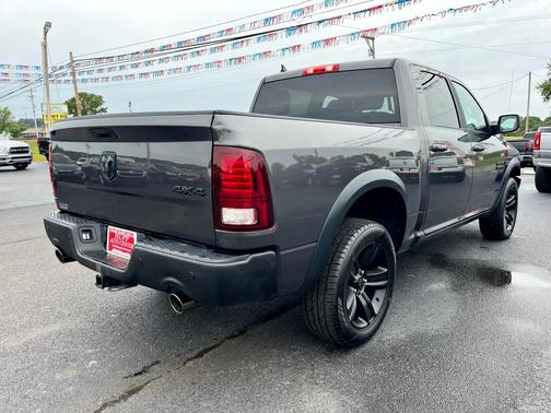 2022 RAM 1500 Classic SLT