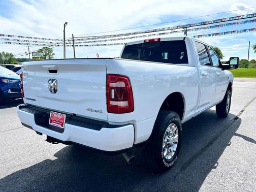 2024 RAM 2500 Laramie Crew Cab 4x4 6'4' Box