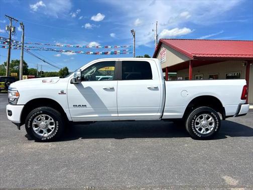 2024 RAM 2500 Laramie Crew Cab 4x4 6'4' Box