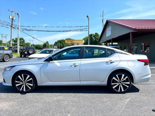 2021 Nissan Altima SR Intelligent AWD