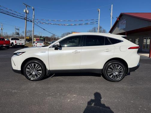 2021 Toyota Venza XLE