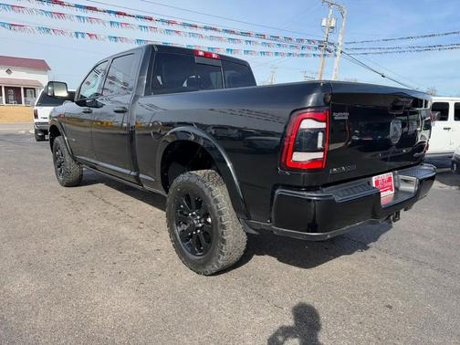 2020 RAM 2500 Laramie Crew Cab 4x4 6'4' Box