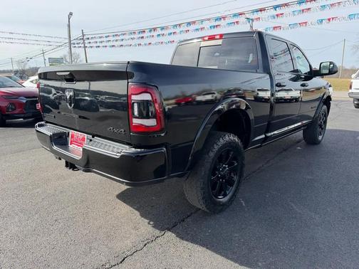 2020 RAM 2500 Laramie Crew Cab 4x4 6'4' Box