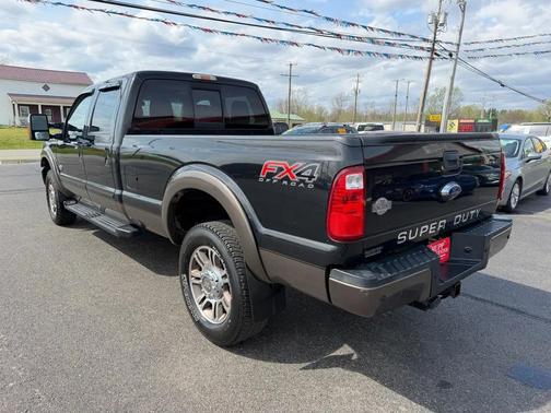2015 Ford F-350 4WD Crew Cab King Ranch