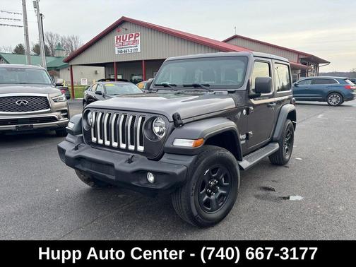 Granite Crystal Metallic Clearcoat 2019 Jeep Wrangler Sport