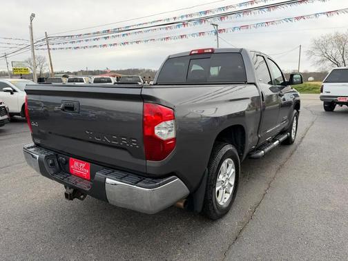2018 Toyota Tundra SR5