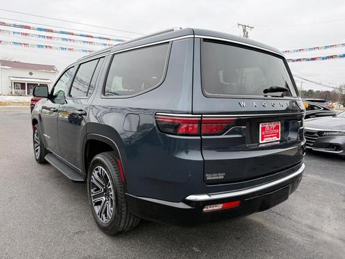 2024 Jeep Wagoneer Series II 4x4