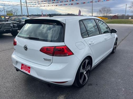 2015 Volkswagen Golf GTI 2.0T Autobahn 4-Door