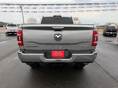 2022 RAM 2500 Laramie Crew Cab 4x4 6'4' Box