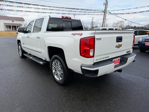 2017 Chevrolet Silverado 1500 High Country