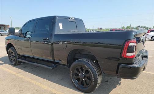 2023 RAM 2500 Laramie Crew Cab 4x4 6'4' Box