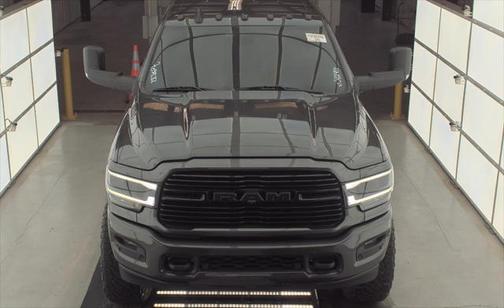 2022 RAM 2500 Laramie Crew Cab 4x4 6'4' Box