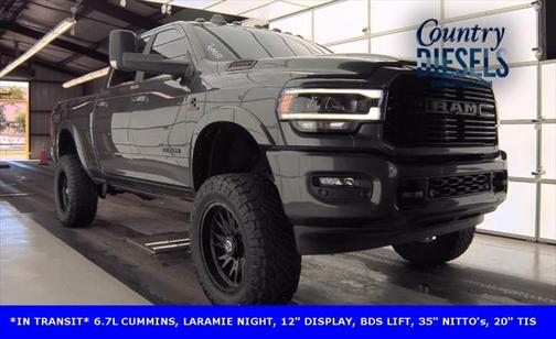 2022 RAM 2500 Laramie Crew Cab 4x4 6'4' Box