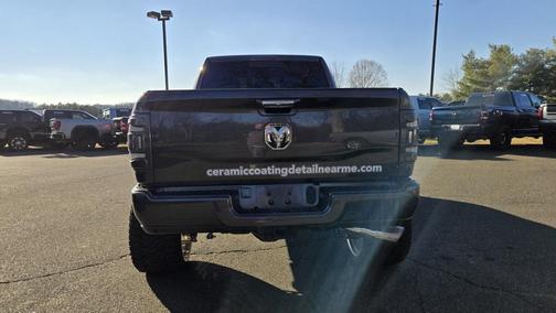 2022 RAM 2500 Laramie Crew Cab 4x4 6'4' Box