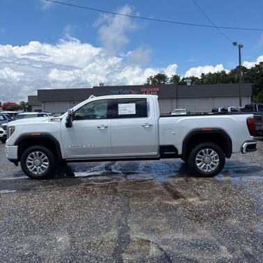 White Frost Tricoat 2023 GMC Sierra 2500 Denali Ultimate