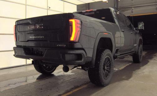 2024 GMC Sierra 2500 AT4