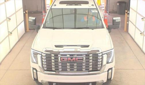 2024 GMC Sierra 3500 Denali