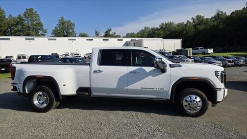 2024 GMC Sierra 3500 Denali