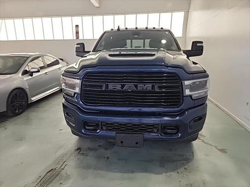 2023 RAM 2500 Laramie Crew Cab 4x4 6'4' Box