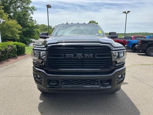 Diamond Black Crystal Pearlcoat 2020 RAM 2500 Big Horn Crew Cab 4x4 6'4' Box