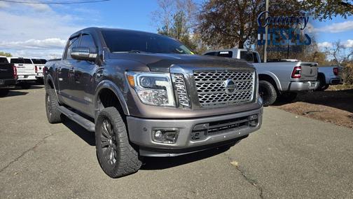 2017 Nissan Titan Platinum Reserve