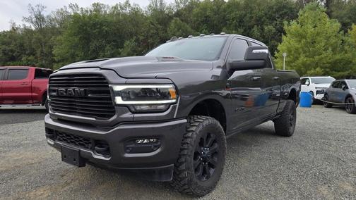 2024 RAM 2500 Laramie Crew Cab 4x4 6'4' Box