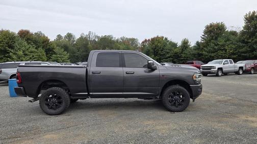2024 RAM 2500 Laramie Crew Cab 4x4 6'4' Box