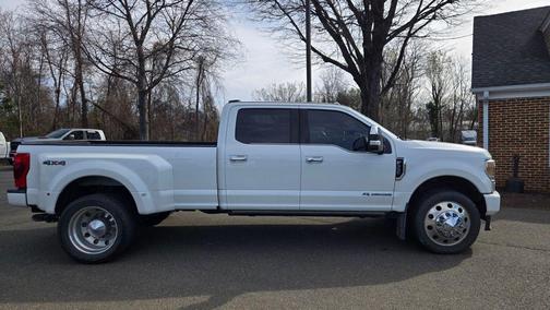 2022 Ford F-350 Platinum