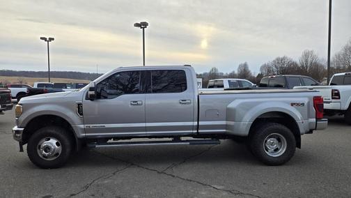 2022 Ford F-350 Lariat