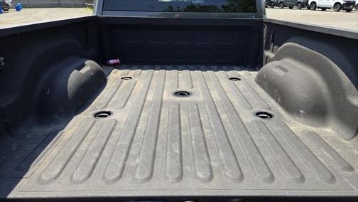2022 RAM 2500 Tradesman Crew Cab 4x4 6'4' Box