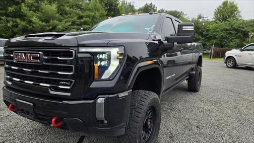 2024 GMC Sierra 2500 AT4