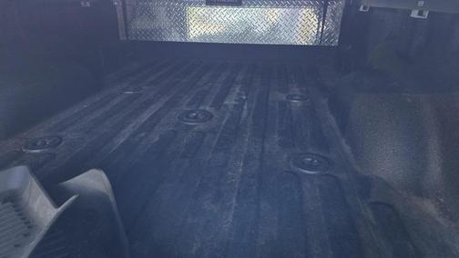 2022 RAM 2500 Tradesman Crew Cab 4x4 8' Box