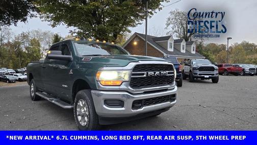 2022 RAM 2500 Tradesman Crew Cab 4x4 8' Box